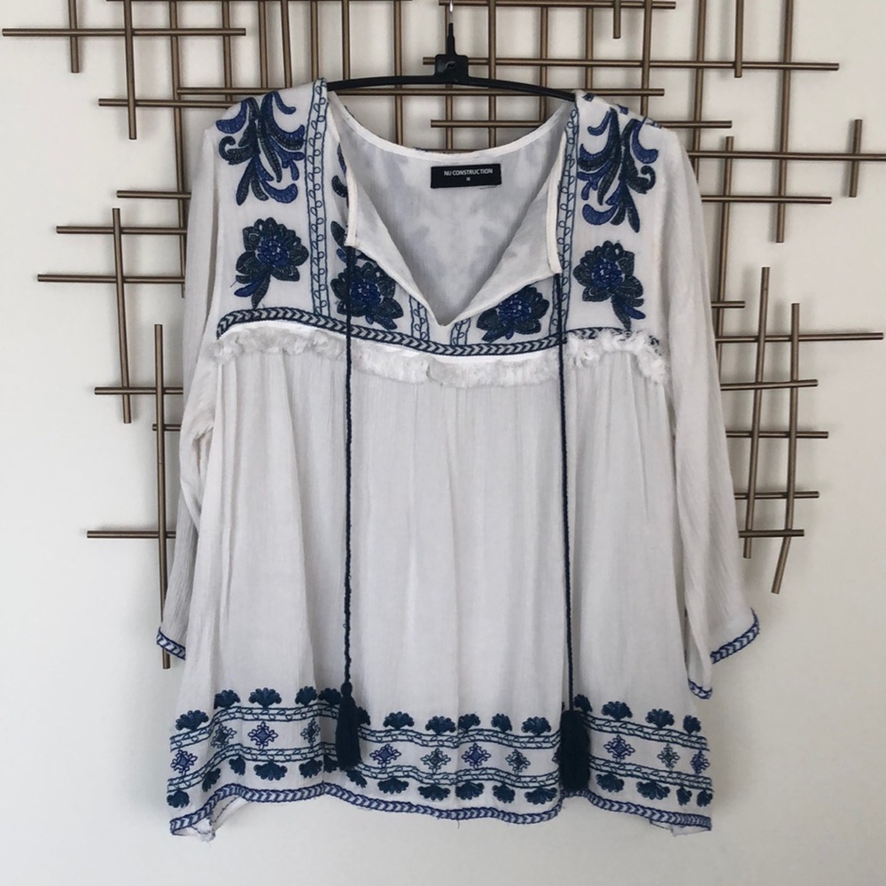 Embroidered top with tassels // MEDIUM